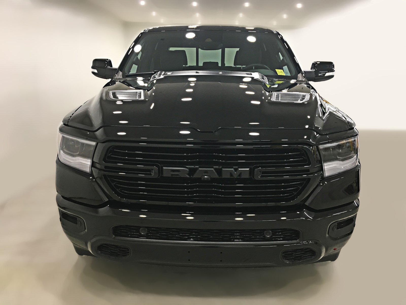 New 2019 Ram 1500 Laramie Crew Cab Sunroof Navigation 12