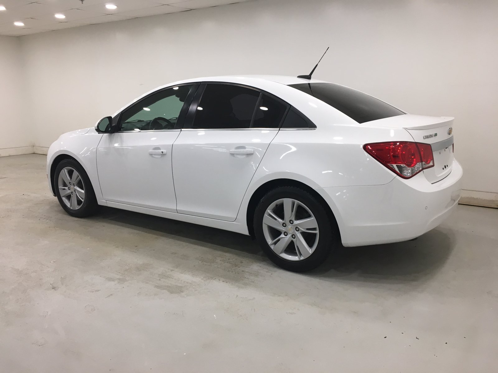 Used 2014 Chevrolet Cruze Diesel Leather Sunroof 4dr Car near Moose Jaw 19JC77A