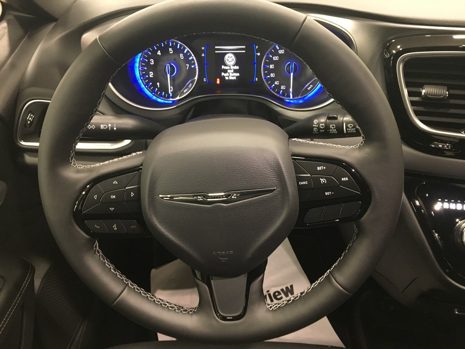 New 2019 Chrysler Pacifica TouringL 'S' Navigation